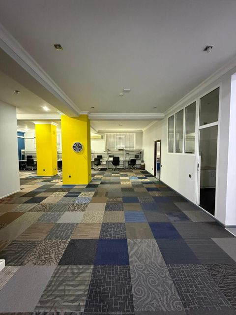 Satılır obyekt 200 m² — Bakı