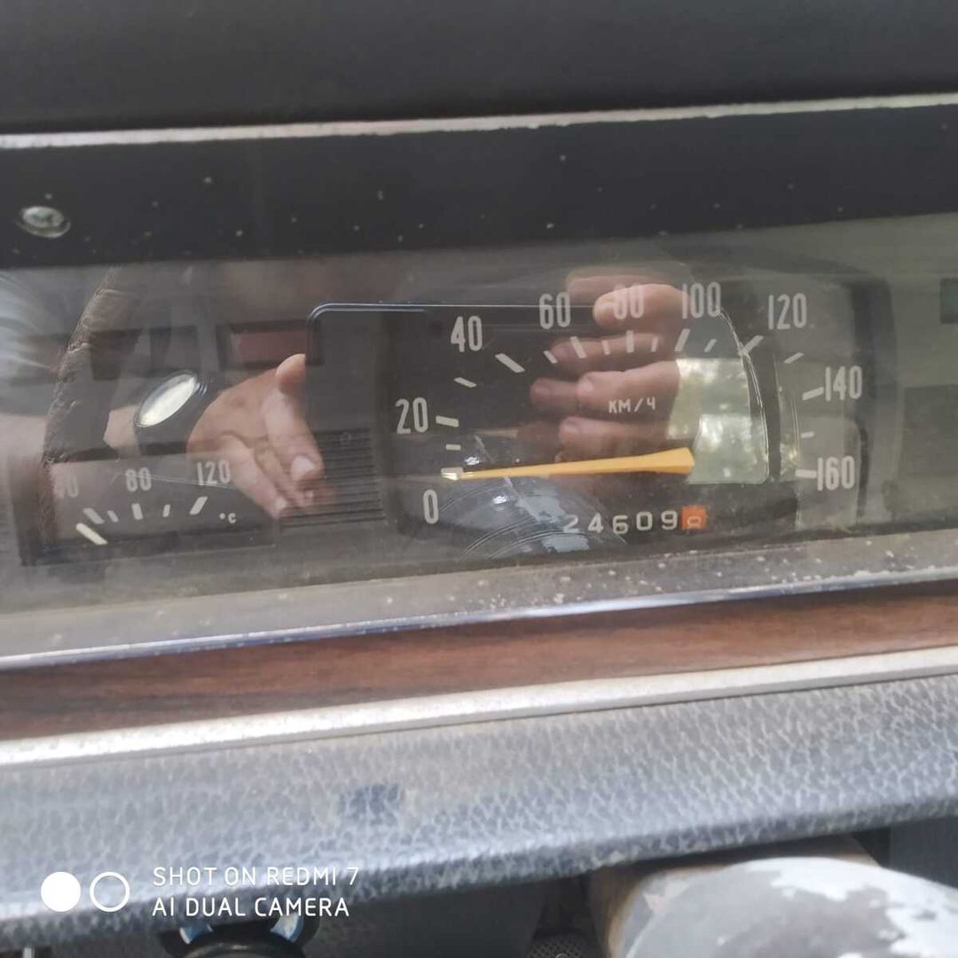 GAZ 24, 1981 il 10-GB-507 — Avtomobillər, Bakı (9)