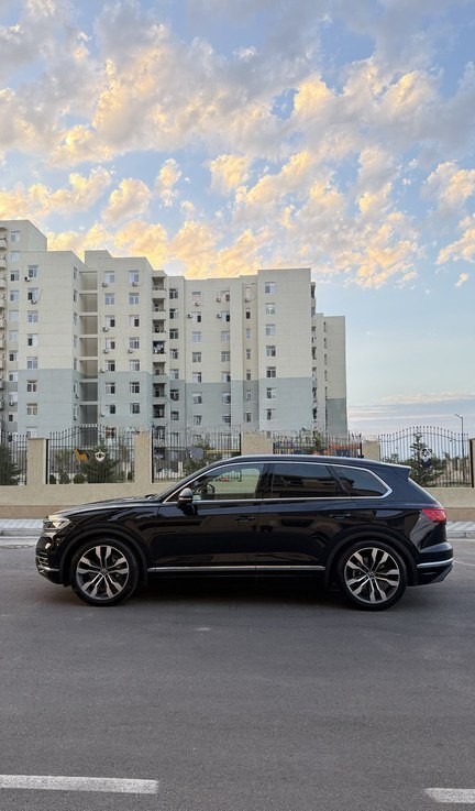 Volkswagen Touareg, 2023 il, 65000 km, 3 L — Avtomobillər, Bakı (9)