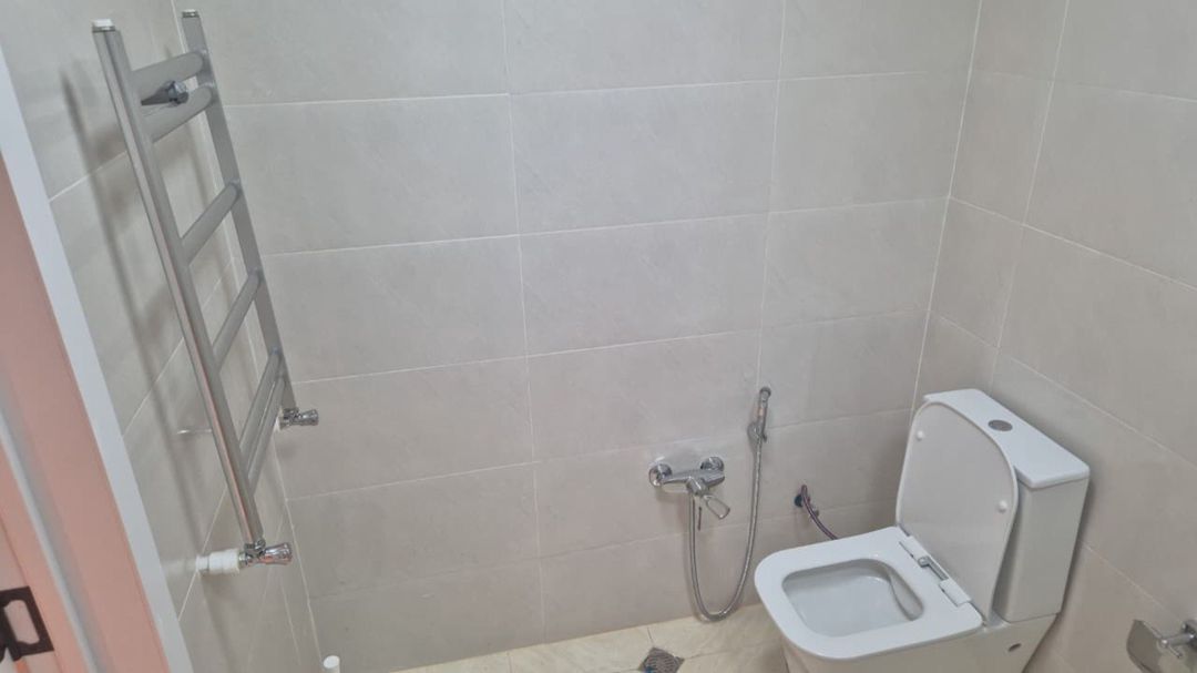 İcarəyə verilir 3 otaqlı yeni tikili 90 m² — Mənzil, Bakı (9)