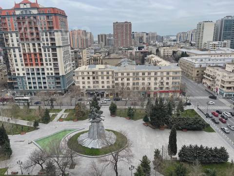 3 otaqlı mənzil, 137 m², Vaqif prospekti — Real Əmlak