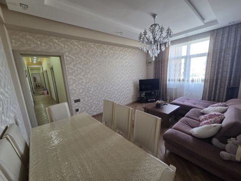 Satılır 3 otaqlı yeni tikili 111 m² — Bakı