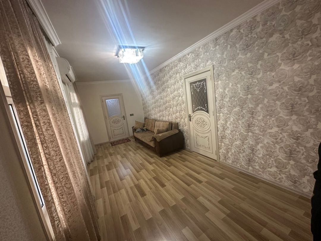 Satılır 4 otaqlı həyət evi/bağ evi 230 m² — Ev, villa, Bakı (8)