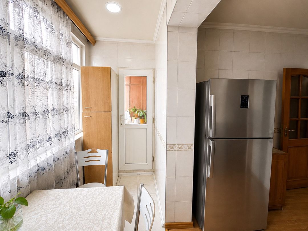 Satılır 3 otaqlı köhnə tikili 90 m² — Mənzil, Bakı (2)
