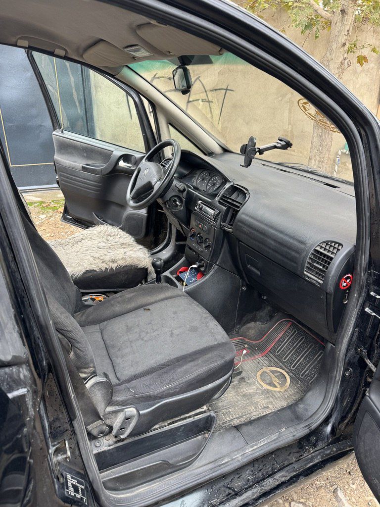 Opel Zafira, 1.8 L, 2001 il, 300 000 km 90-ZB-825 — Avtomobillər, Bakı (9)