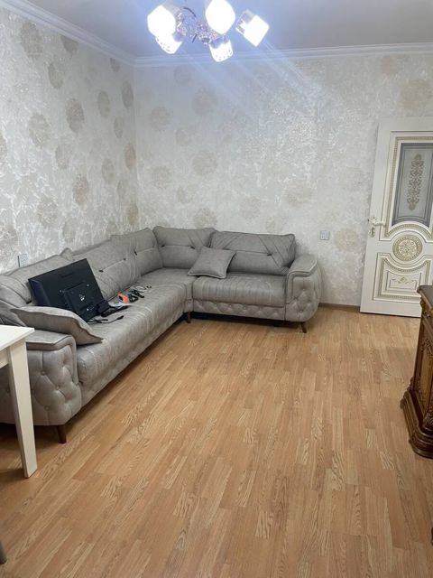 İcarəyə verilir 2 otaqlı köhnə tikili 60 m² — 500 ₼ · Gəncə · Mənzil İcarəyə verilir 2 otaqlı köhnə tikili 60 m² — Gəncə