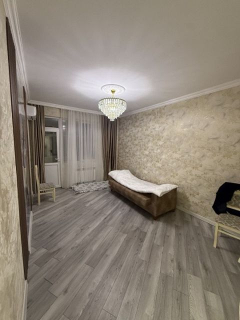 İcarəyə verilir 2 otaqlı köhnə tikili 55 m² — Bakı
