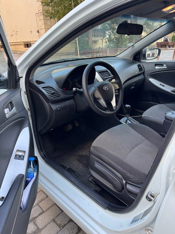 Hyundai Accent, 1.4 L, 2013 il, 287 000 km 88-DQ-765 — Avtomobillər, Bakı (6)