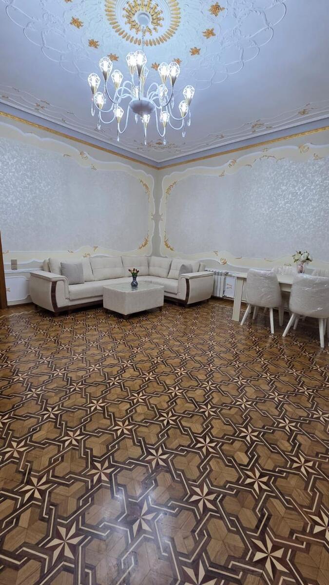 İcarəyə verilir 4 otaqlı köhnə tikili 110 m² — Mənzil, Bakı (7)