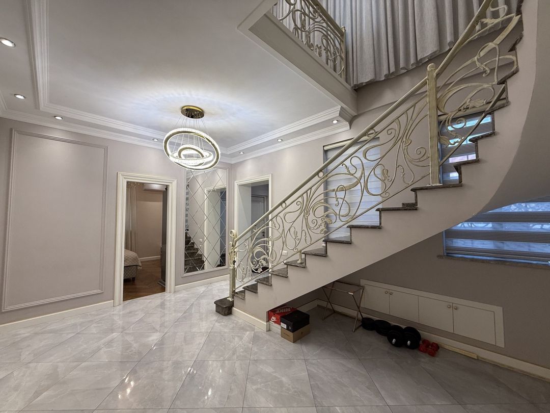 Satılır 5 otaqlı həyət evi/bağ evi 500 m² — Ev, villa, Bakı (7)
