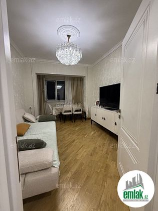 Satılır 3 otaqlı 85 m² köhnə tikili 4 mkr — 255 000 ₼ · Mənzil Satılır 3 otaqlı 85 m² köhnə tikili 4 mkr