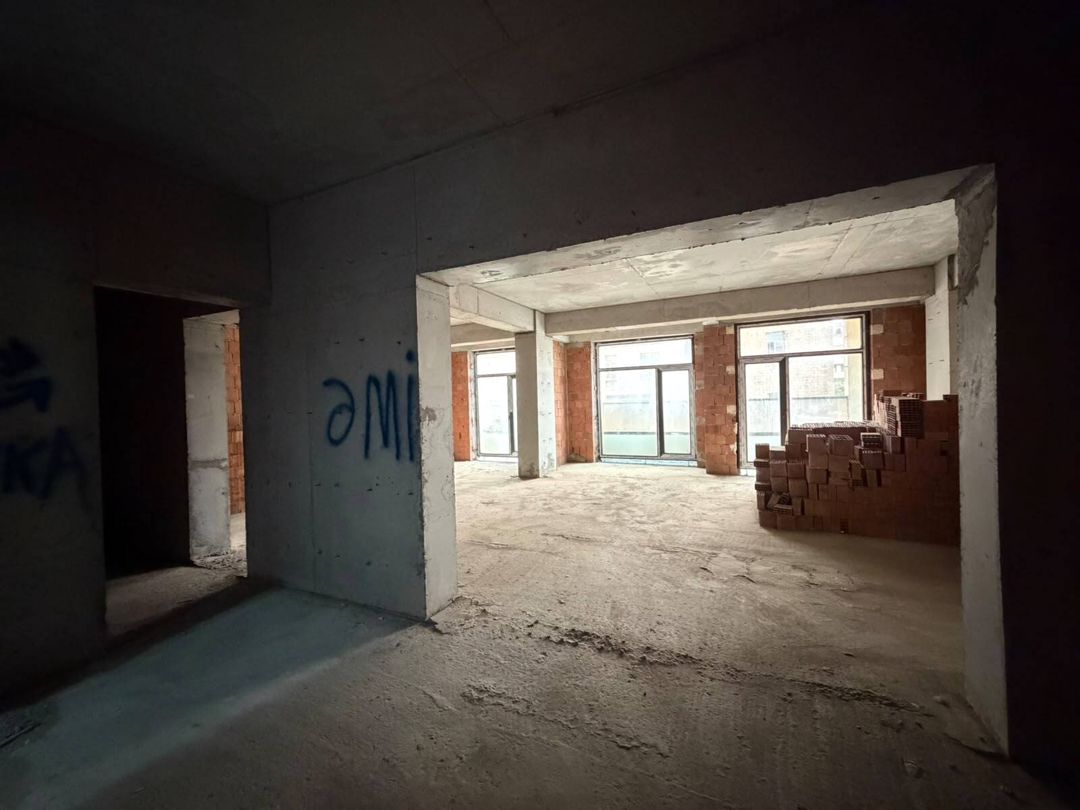Satılır 3 otaqlı yeni tikili 175 m² — Mənzil, Bakı (7)