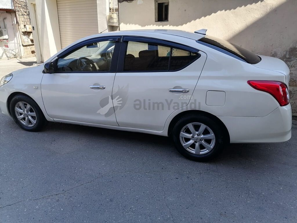 Nissan Sunny: 1.5 l 2013 il Sedan — Avtomobillər, Bakı (7)
