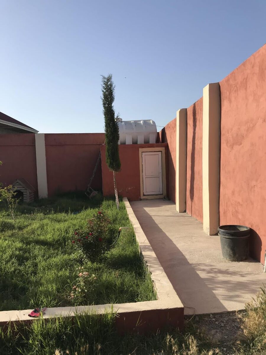 Satılır 4 otaqlı həyət evi/bağ evi 225 m² — Ev, villa, Bakı (8)