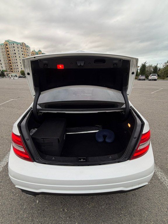 Mercedes C 250, 1.8 L, 2012 il, 243 000 km 01-CV-334 — Avtomobillər, Sumqayıt (5)