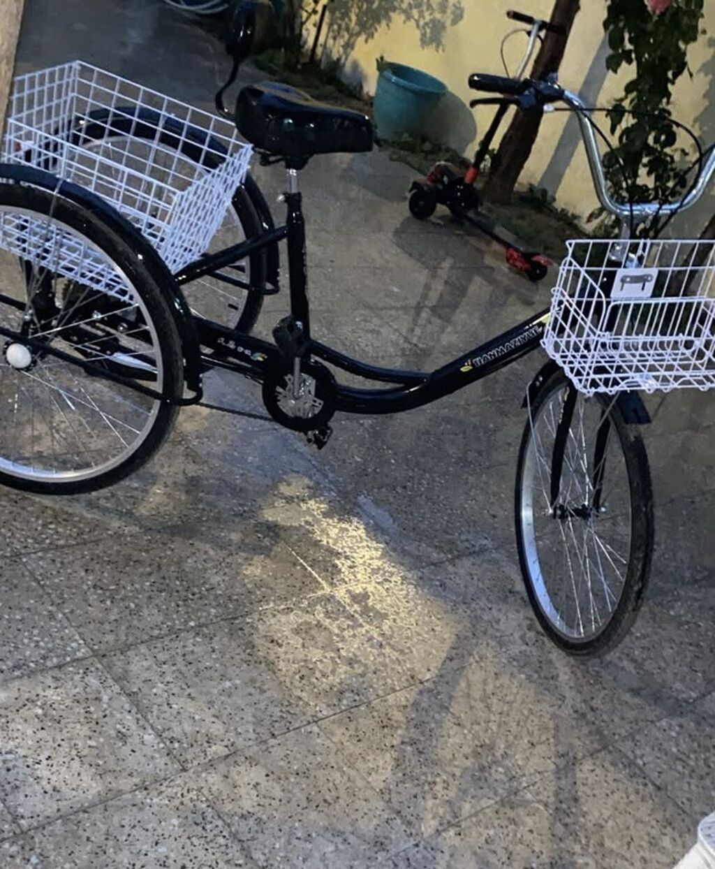 Xanum surmuwdu.1 ay nece alinib.pul lazım olduguna göre — BMX, Digah