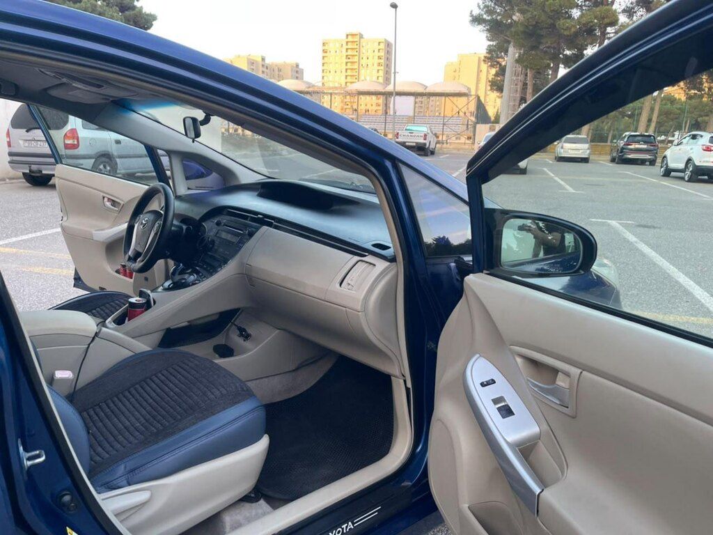 Toyota Prius, 1.8 L, 1.3 kWh, 2011 il, 291 123 km 90-UY-177 — Avtomobillər, Sumqayıt (6)