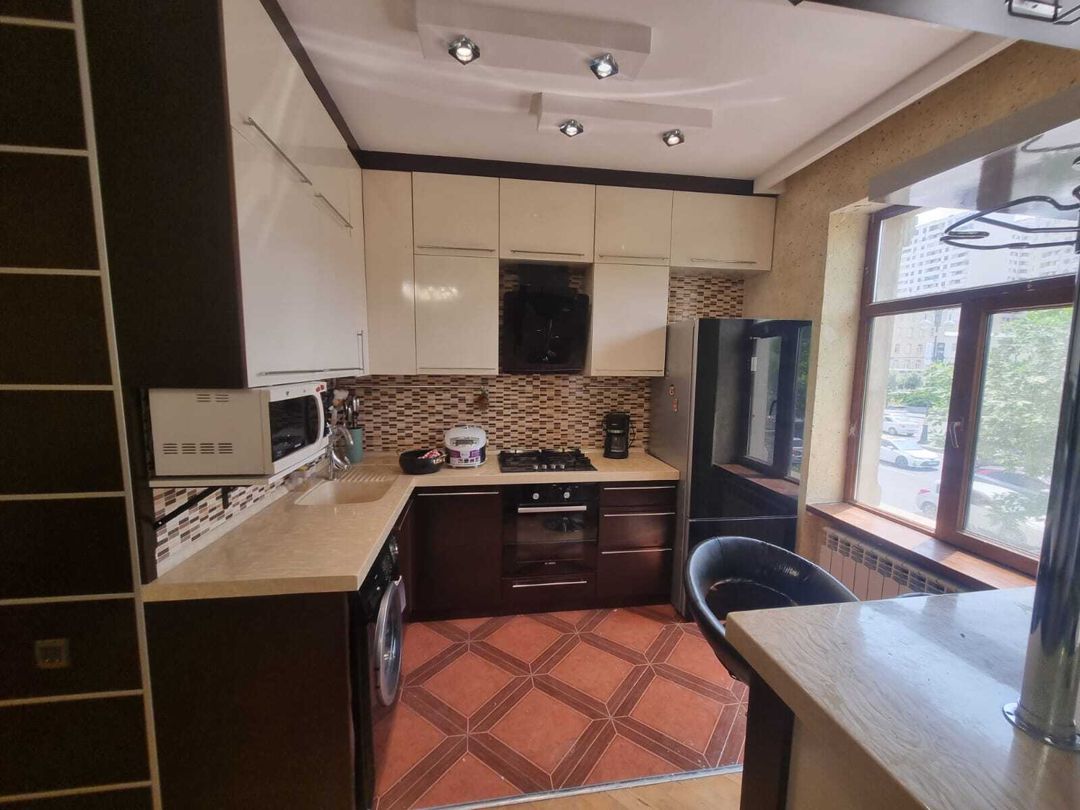 Satılır 3 otaqlı köhnə tikili 80 m² — Mənzil, Bakı (6)