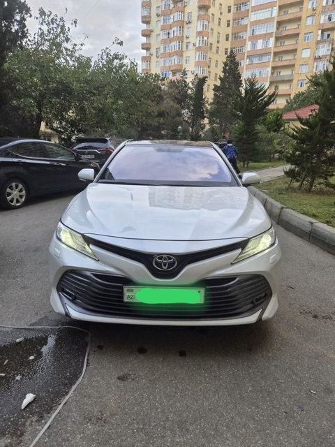 Toyota Camry, 2.5 L, 2019 il, 105 000 km — Bakı