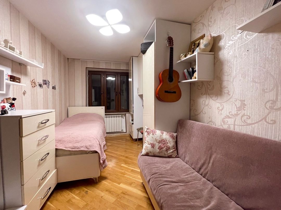 Satılır 4 otaqlı köhnə tikili 86 m² — Mənzil, Bakı (8)