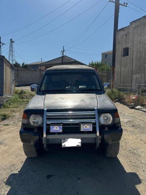 Mitsubishi Pajero, 2.5 L, 1991 il, 300 000 km — Bakı