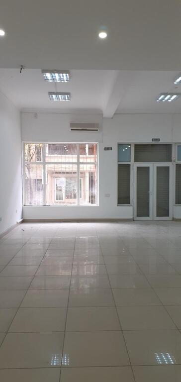 Satılır obyekt 220 m² — 880 000 ₼ · Bakı · Əmlak Satılır obyekt 220 m² — Bakı