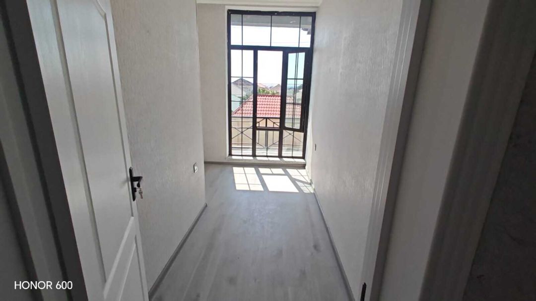 Satılır 7 otaqlı həyət evi/bağ evi 280 m² — Ev, villa, Bakı (7)
