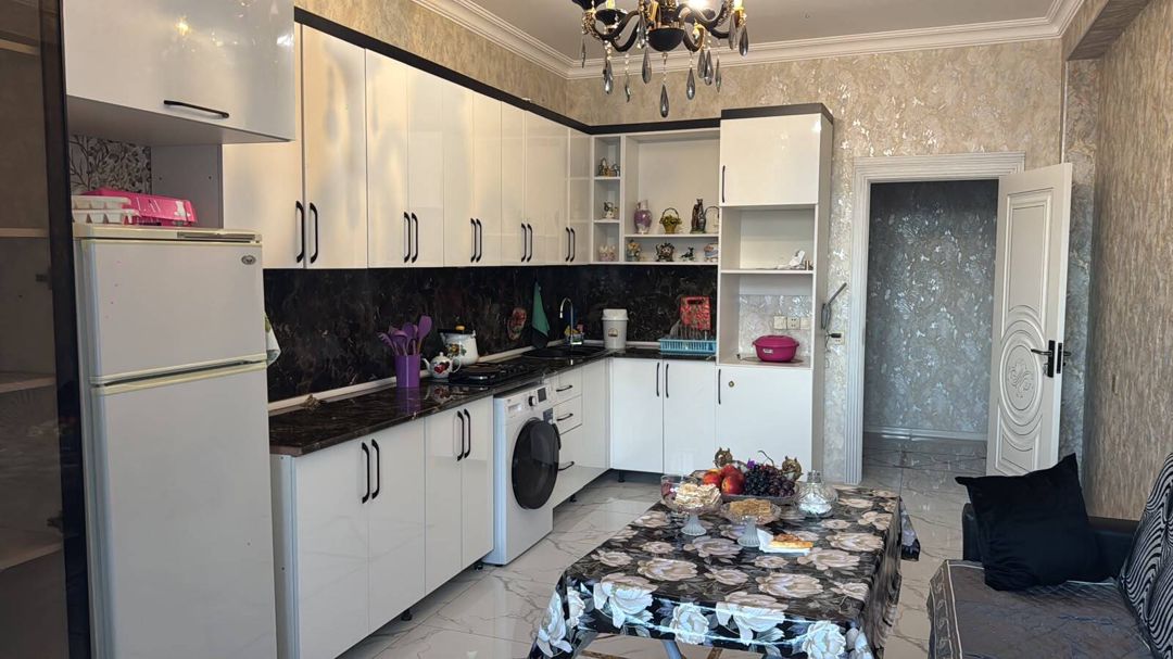 İcarəyə verilir 4 otaqlı yeni tikili 180 m² — Mənzil, Bakı (3)