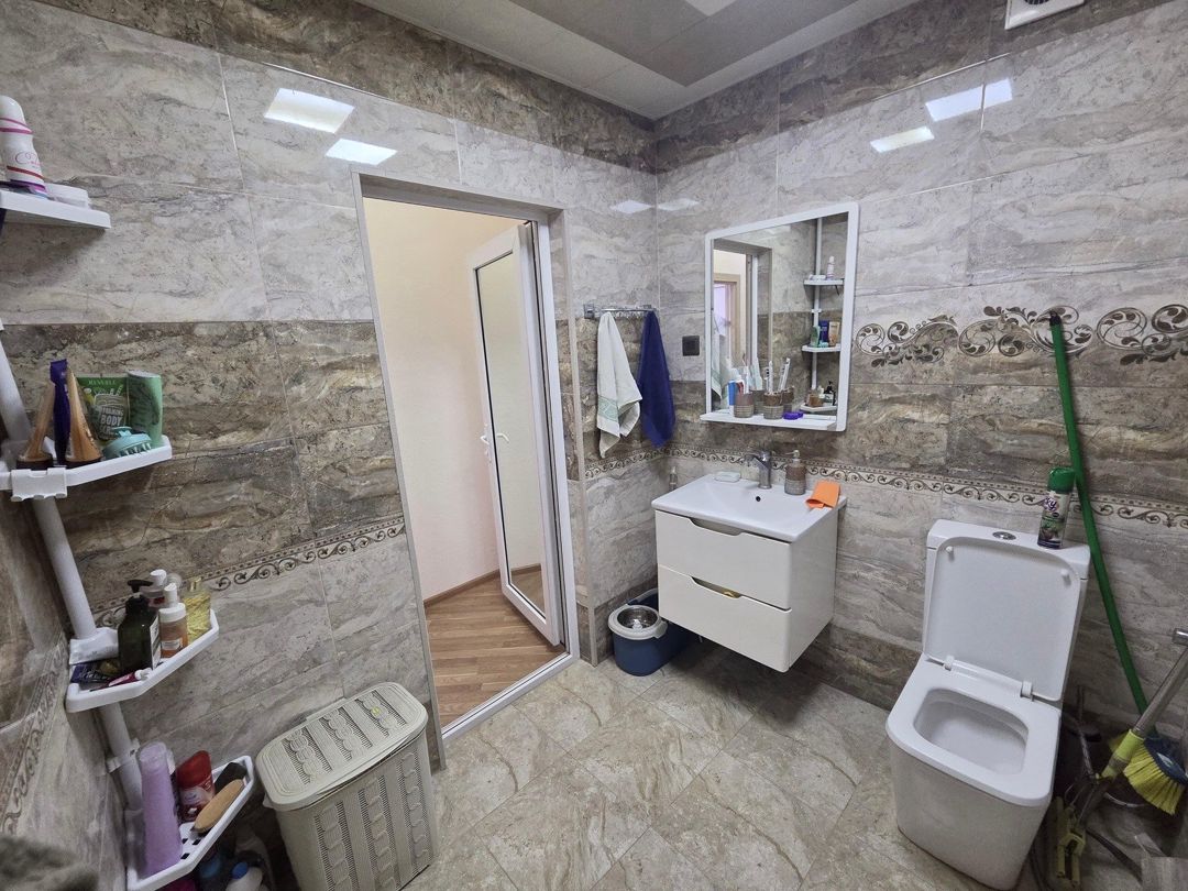 Satılır 3 otaqlı yeni tikili 111 m² — Mənzil, Bakı (2)