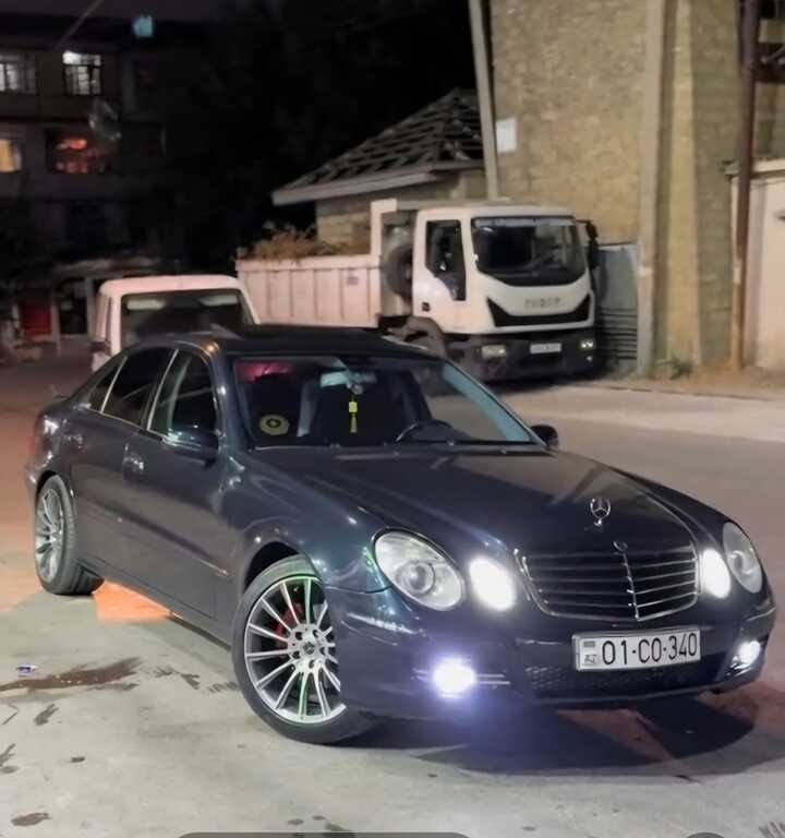 Mercedes E 240, 2.6 L, 2003 il, 325 000 km 01-CO-340 — Avtomobillər, Bakı (2)