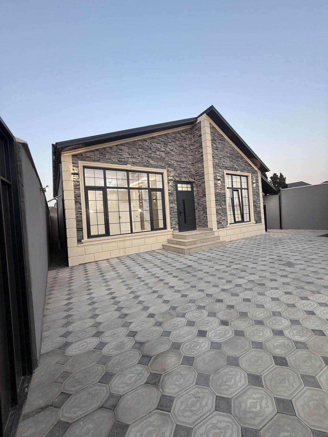 Satılır 4 otaqlı həyət evi/bağ evi 133 m² — Ev, villa, Bakı (2)