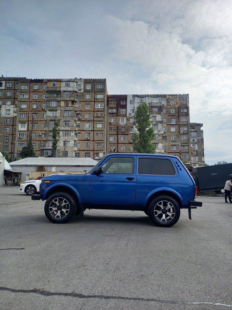 Lada (VAZ) Niva, 1.7 L, 2020 il, 144 000 km 77-UB-701 — Avtomobillər, Bakı (2)