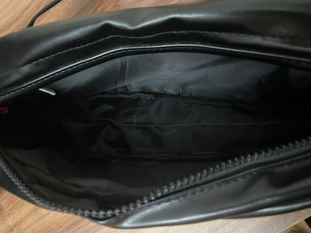 Jordan bel çantası (waist bag) - Rəng: qara, narıncı detallarla — Çantalar, çamadanlar, cüzdanlar, Bakı (3)