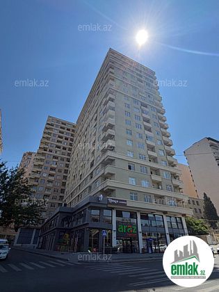 Satılır 2 otaqlı 80.3 m² yeni tikili Asan Xidmət-3 — 183 000 ₼ · Mənzil Satılır 2 otaqlı 80.3 m² yeni tikili Asan Xidmət-3