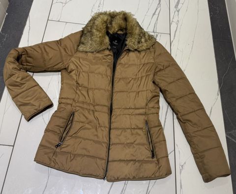 Puxovik kurtka, ColinS, S — 25 ₼ · Bakı · Jaketlər Puxovik kurtka, ColinS, S — Bakı