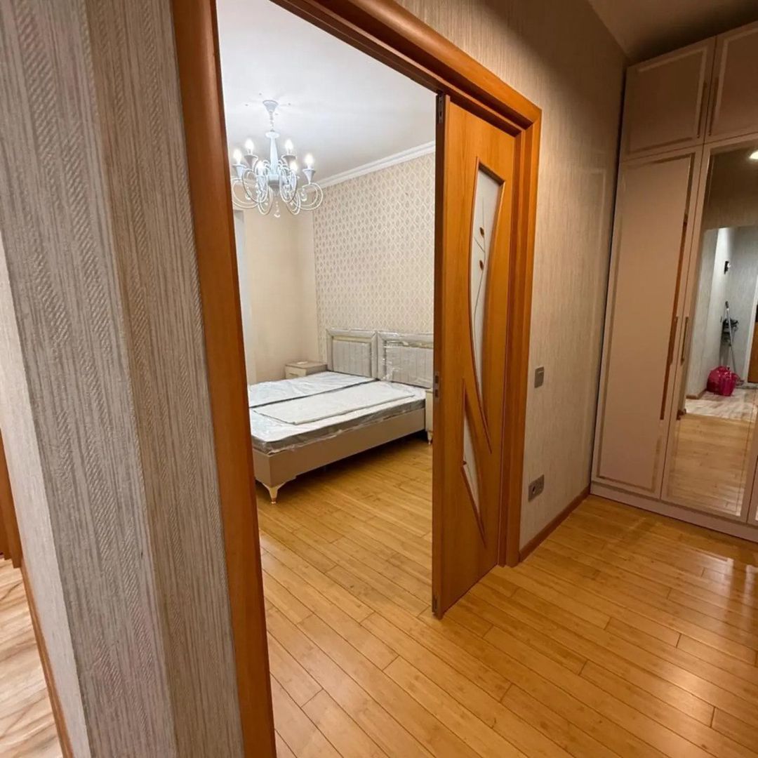 İcarəyə verilir 2 otaqlı köhnə tikili 85 m² — Mənzil, Bakı (10)