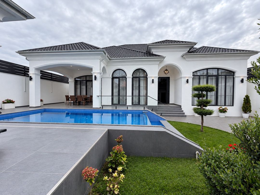 Satılır 4 otaqlı həyət evi/bağ evi 200 m² — Ev, villa, Bakı (2)