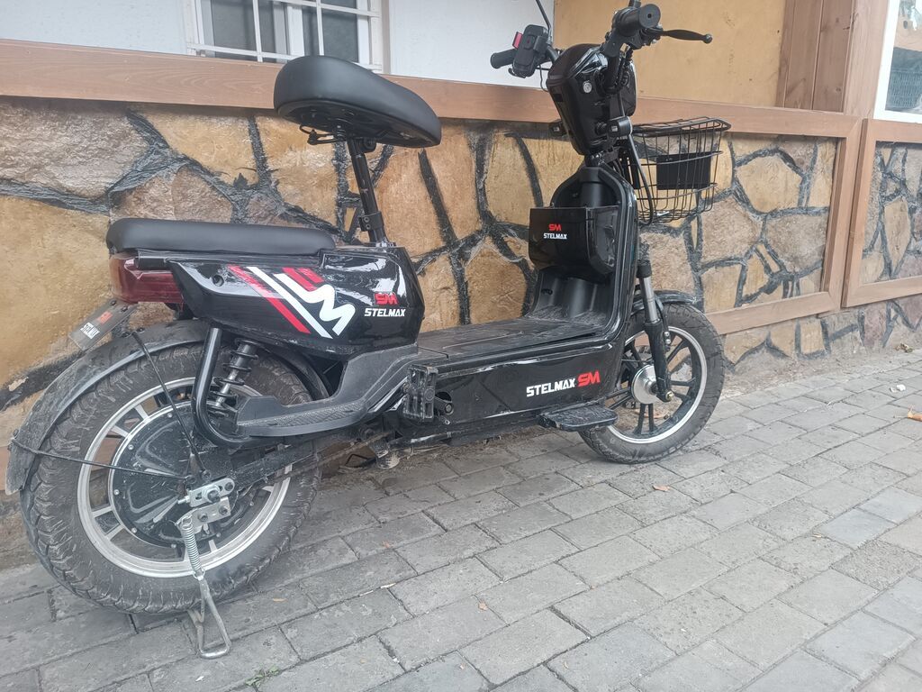 Stelmax SM elektrik skuter - Rəng: qara, qırmızı-ağ qrafiklər — Mopedlər və skuterlər, Gəncə (3)