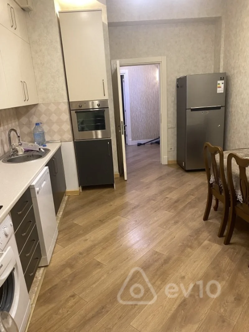 3 otaqlı mənzil, 146 m², Mərkəzi Bulvar küçəsi — kirayə — Mənzil, Bakı (7)