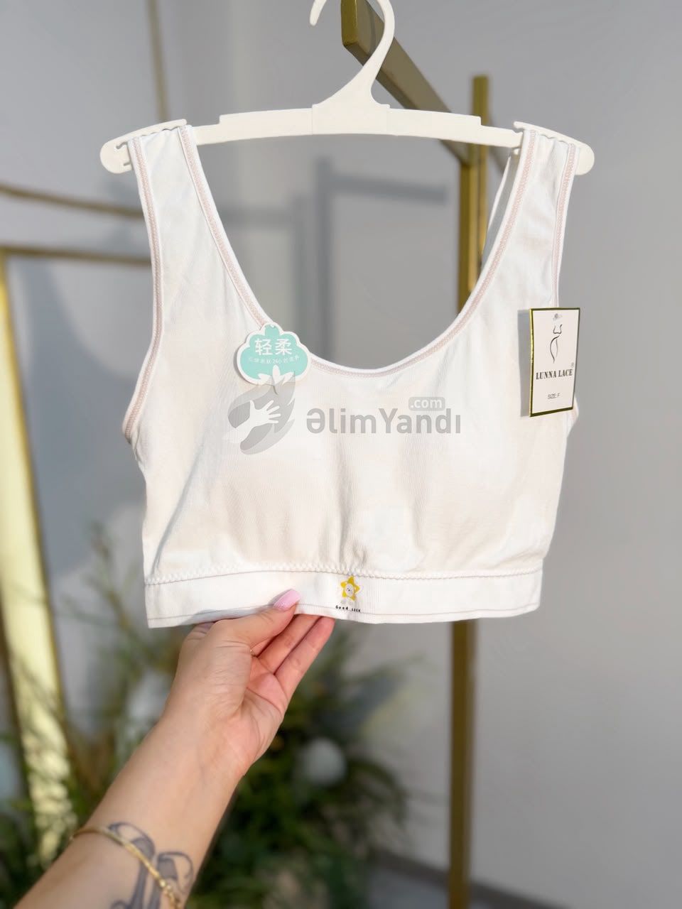 Yeni Gələn Qupqalı topiklər — Qadın paltarı, Bakı