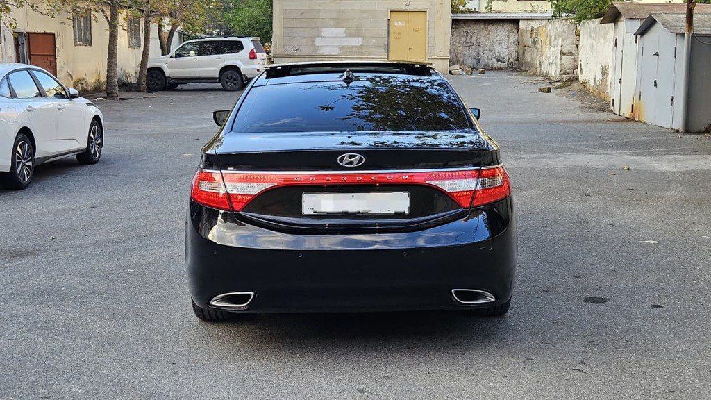 Hyundai Grandeur, 2.4 L, 2012 il, 182 000 km — Avtomobillər, Bakı (2)