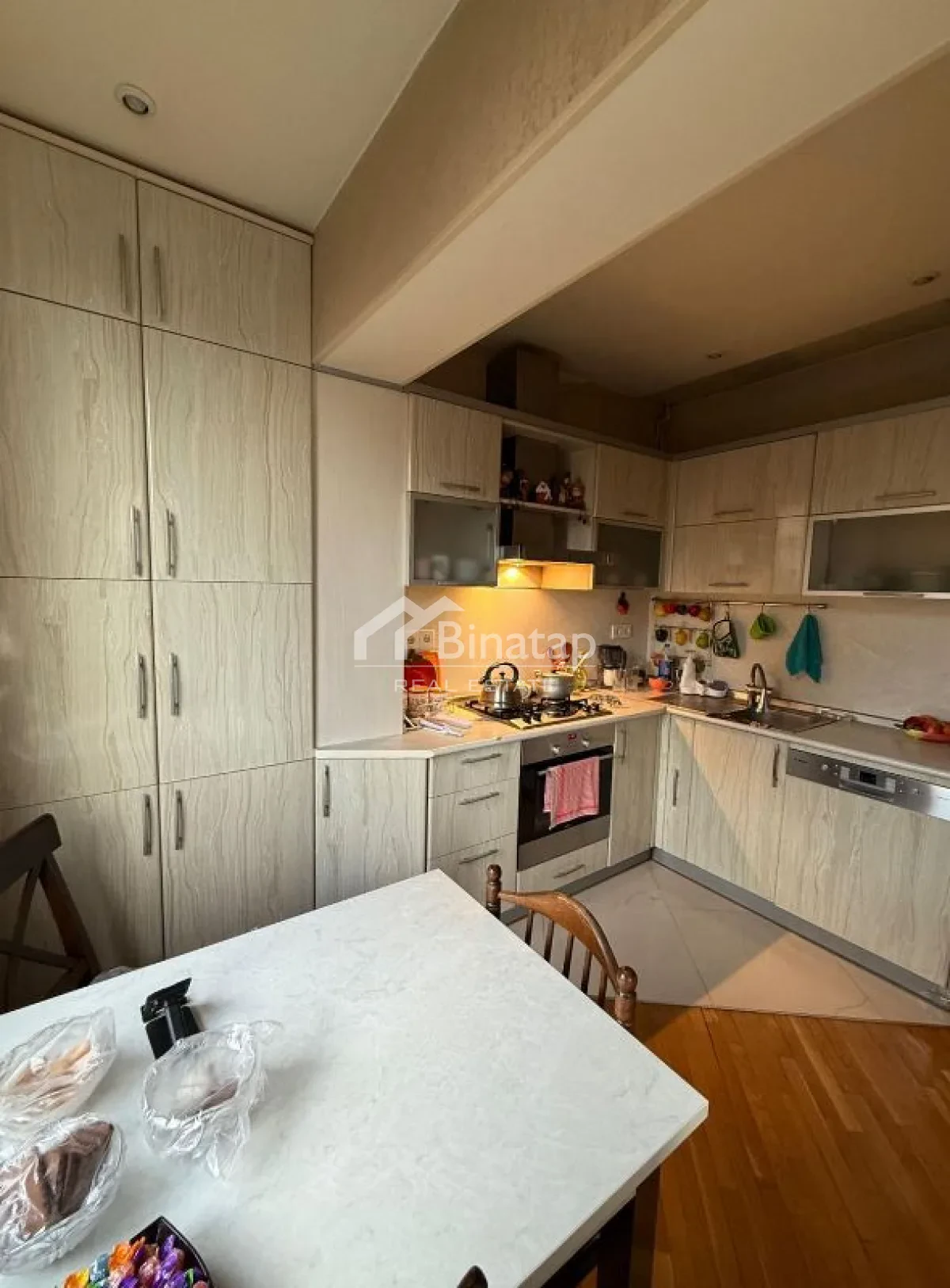 Satılır 2 otaqlı köhnə tikili 65 m², Nizami metrosu, Yasamal rayonu — Mənzil, Bakı (4)