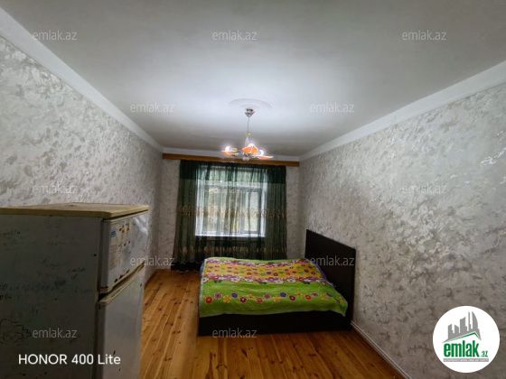 Satılır 1 otaqlı 40 m² köhnə tikili Y.Günəşli — Mənzil