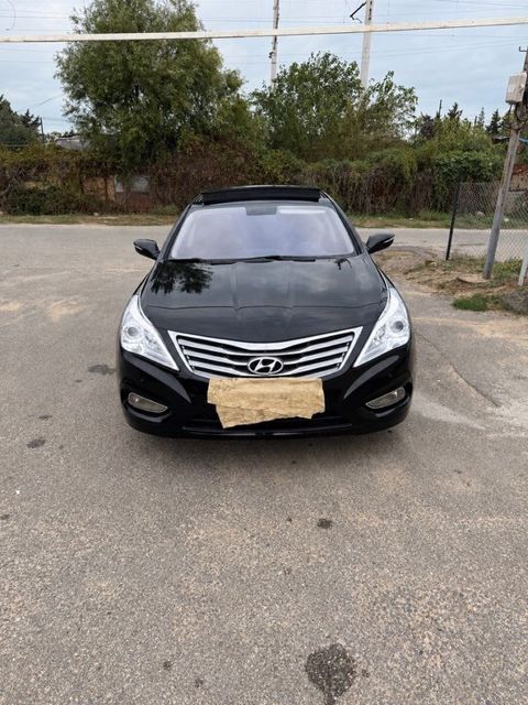 Hyundai Grandeur, 3.0 L, 2013 il, 203 000 km — 25 000 ₼ · Bakı · Avtomobillər Hyundai Grandeur, 3.0 L, 2013 il, 203 000 km — Bakı