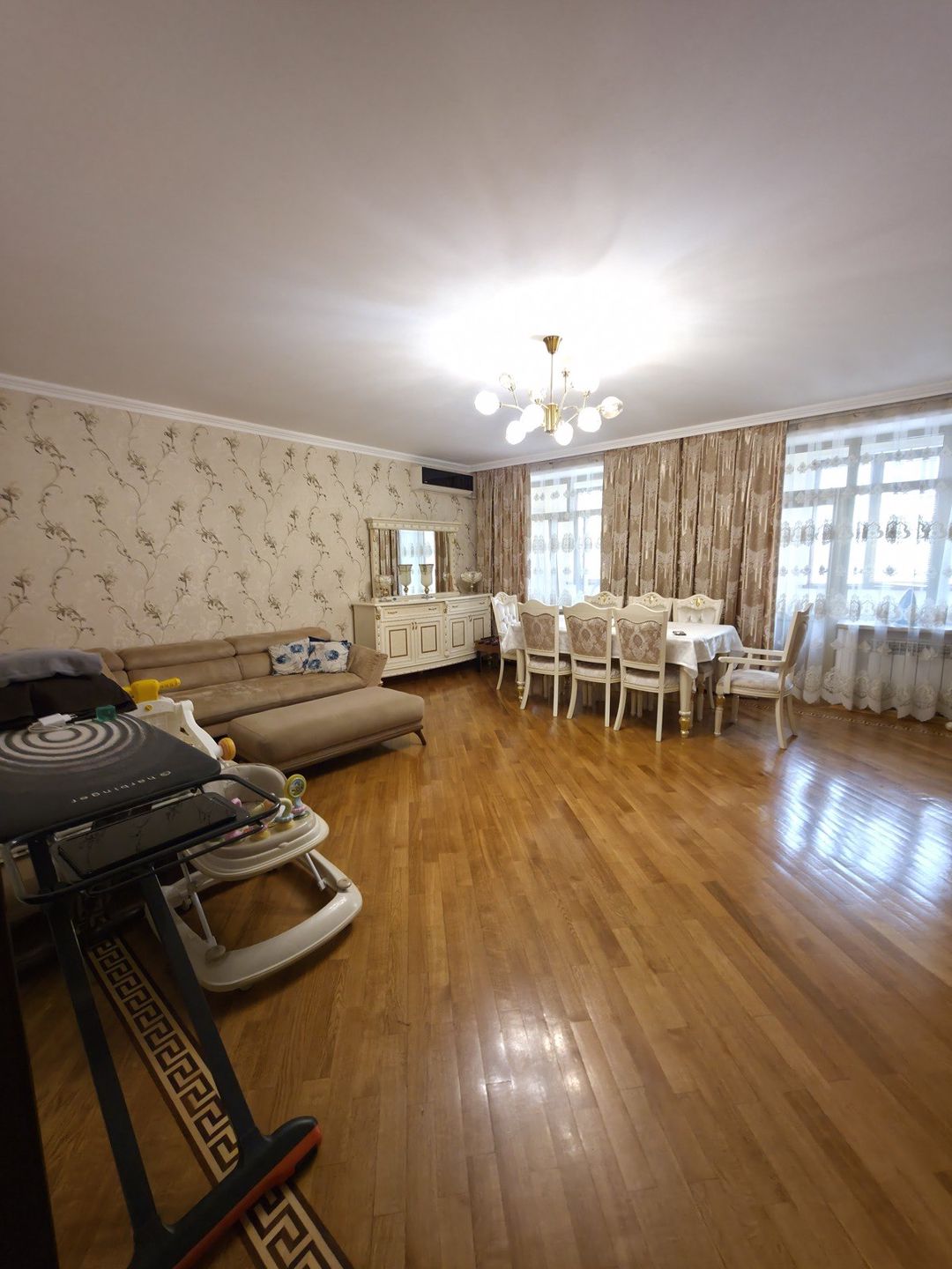 Satılır 4 otaqlı köhnə tikili 120 m² — Mənzil, Bakı (2)