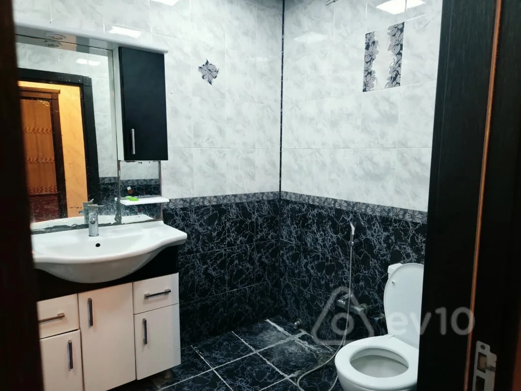 2 otaqlı mənzil, 110 m², Ənvər Hüseynov küçəsi — kirayə — Mənzil, Bakı (9)