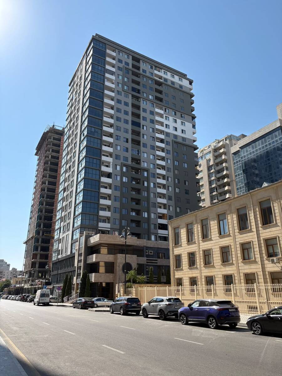 Satılır 4 otaqlı yeni tikili 202 m² — Mənzil, Bakı