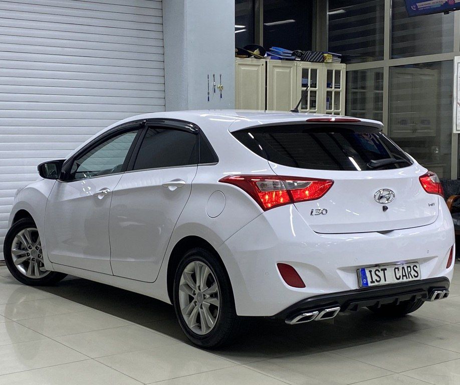 Hyundai i30, 1.6 L, 2014 il, 168 000 km — Avtomobillər, Sumqayıt (10)