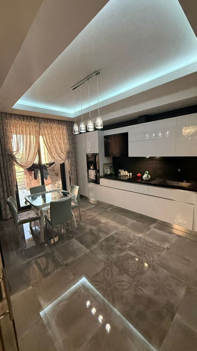 Satılır 3 otaqlı yeni tikili 160 m² — Mənzil, Bakı (6)
