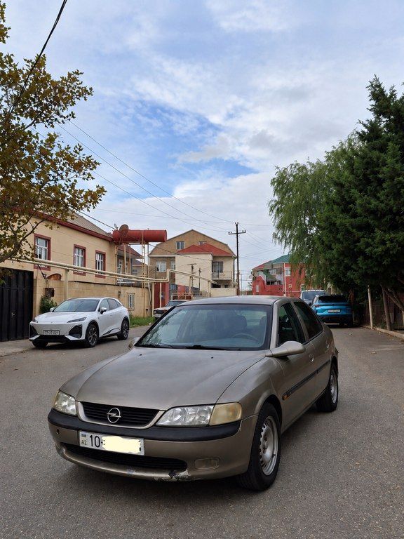 Opel Vectra, 2.0 L, 1996 il, 350 000 km — Avtomobillər, Bakı